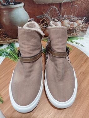 Women's Casual Ankle Booties in Taupe with White Sole